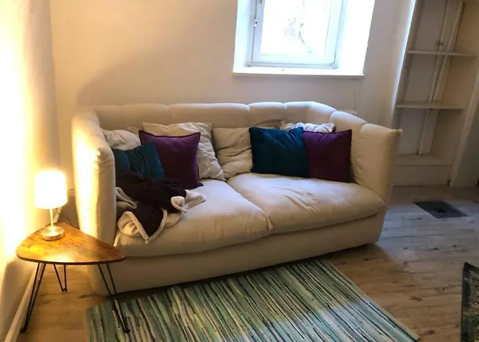 Appartement Gemuetliche 3-zkb Wc Souterrainwohnung In Bestlage *