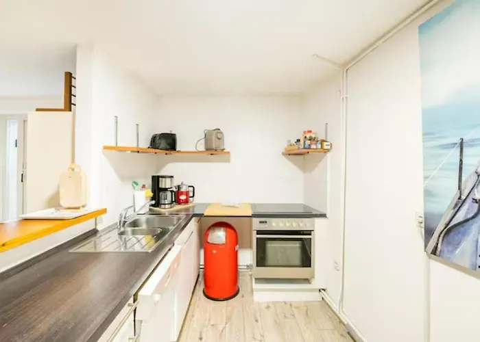Appartement Gemuetliche 3-zkb Wc Souterrainwohnung In Bestlage