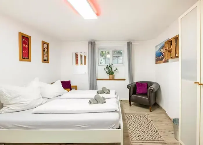 Appartement Gemuetliche 3-zkb Wc Souterrainwohnung In Bestlage Hamburg-Harburg